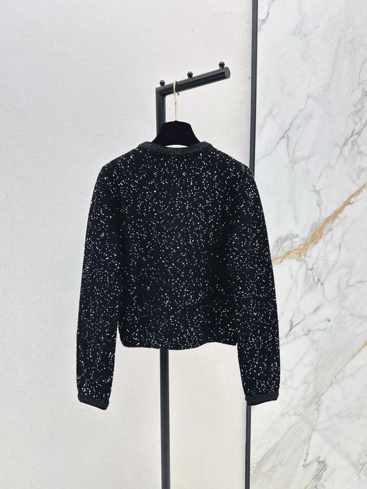 Exquisite sequined short cardigan