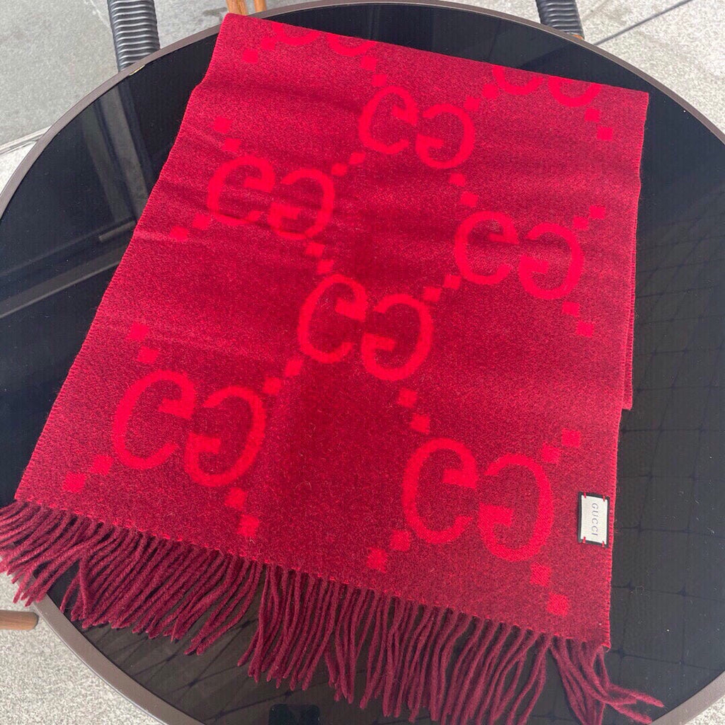 Double-sided cashmere jacquard scarf