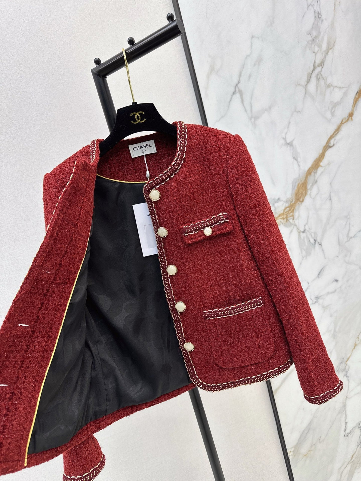 Four-pocket woven jacket