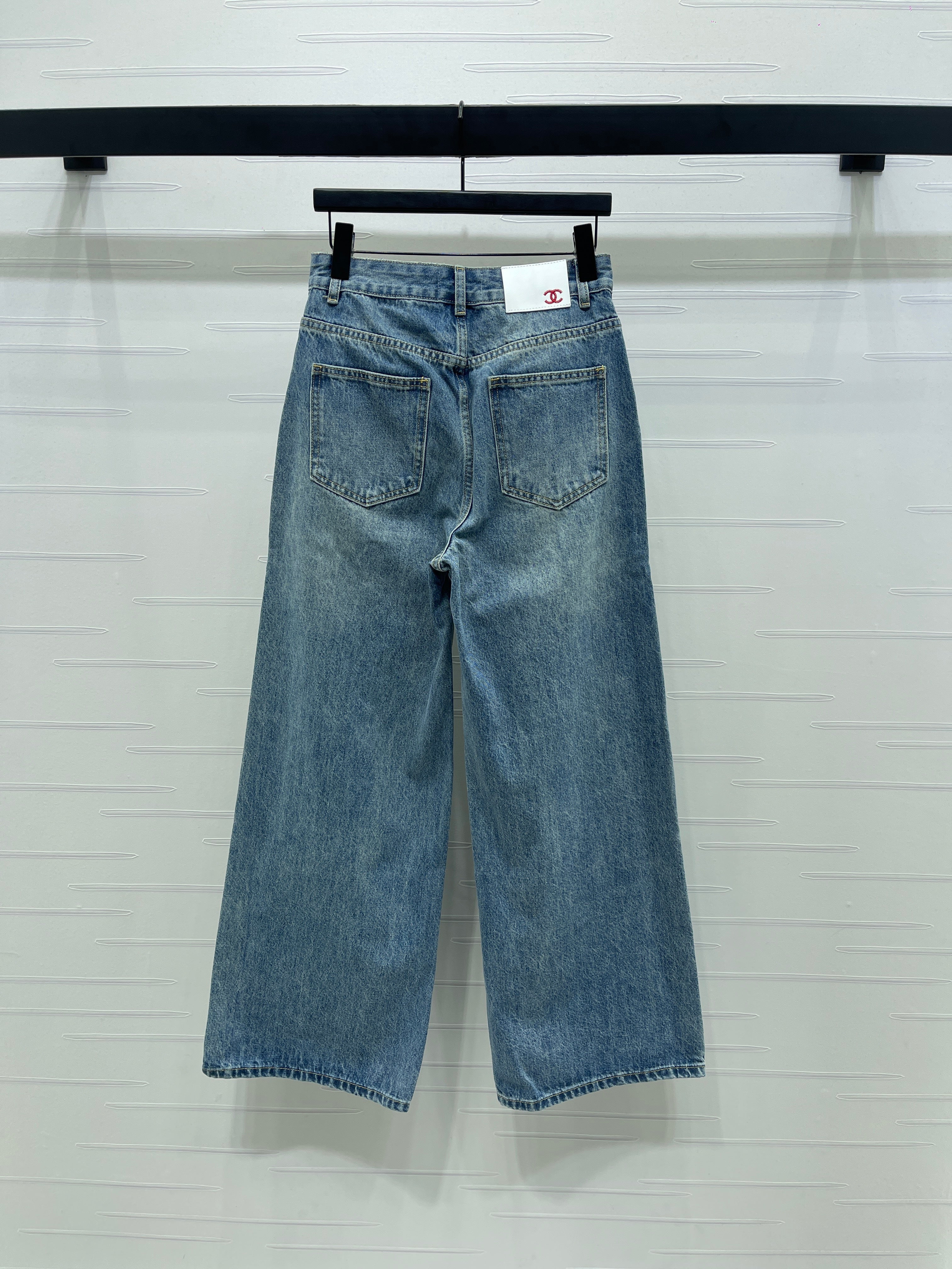 Embroidered Pattern Wide-Leg Denim Pants