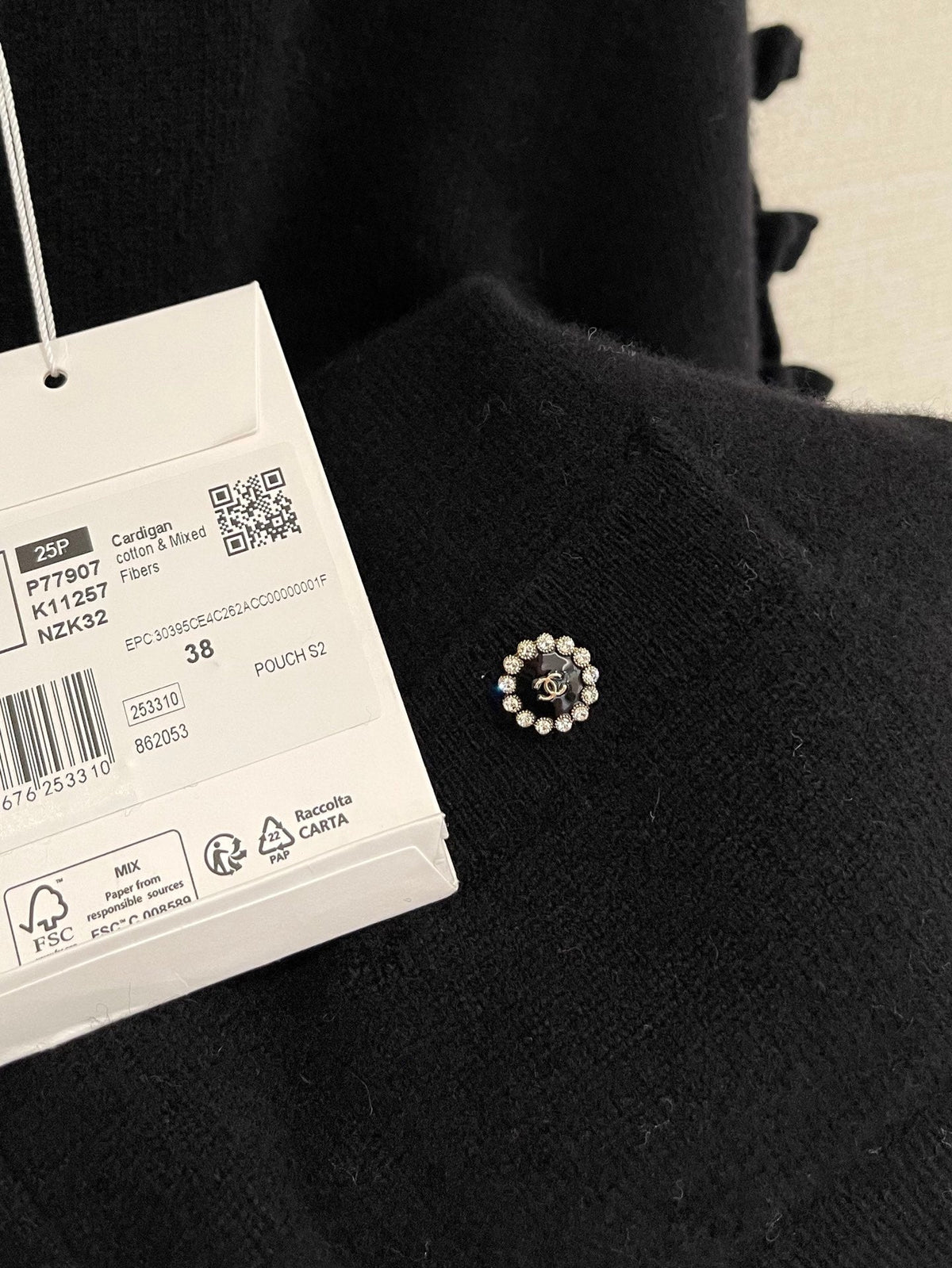 Bow-tie openwork cashmere cardigan with short sleeves