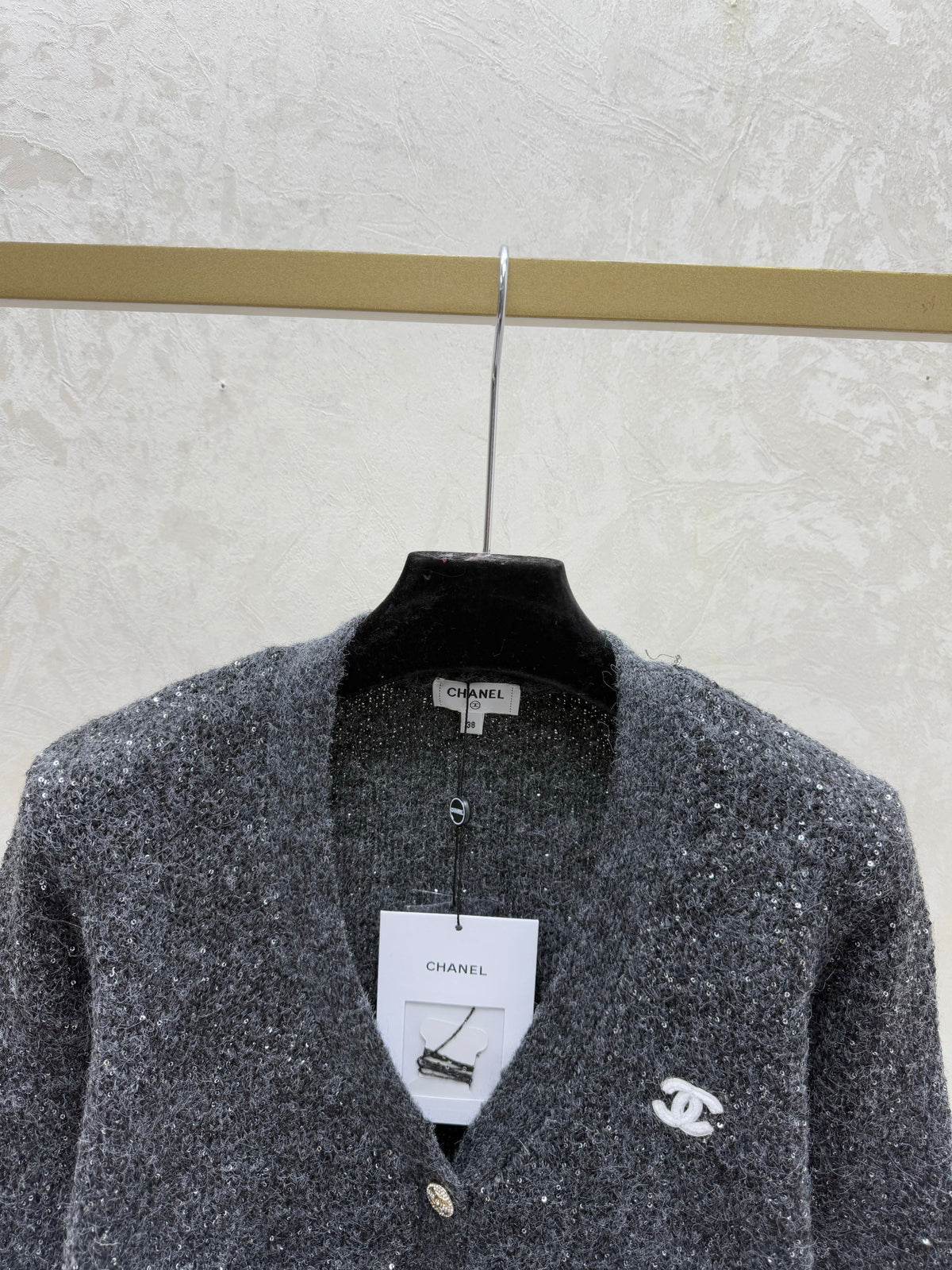 Solid color sequined V-neck knit long-sleeved cardigan
