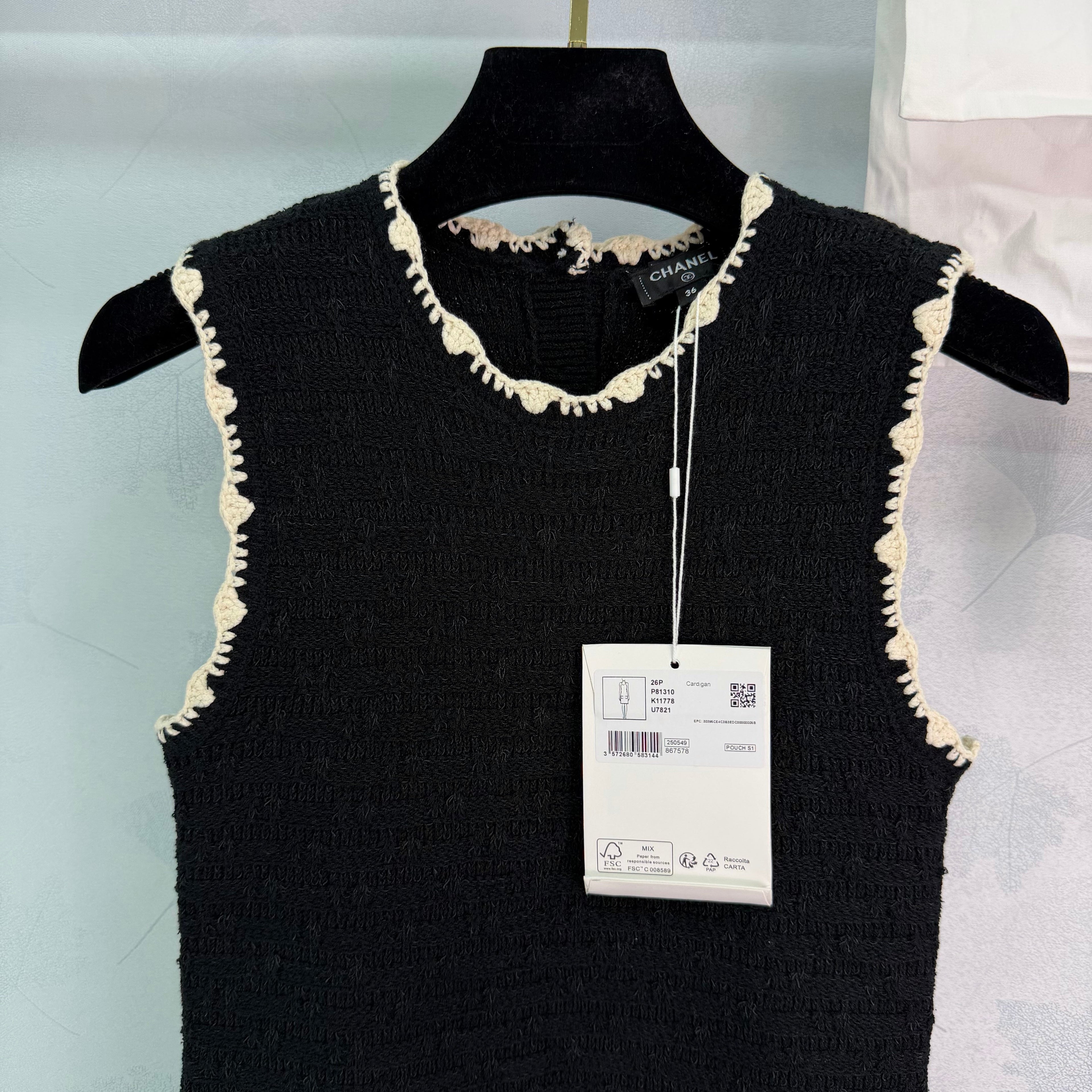 Color-blocked woven round neck knit vest dress
