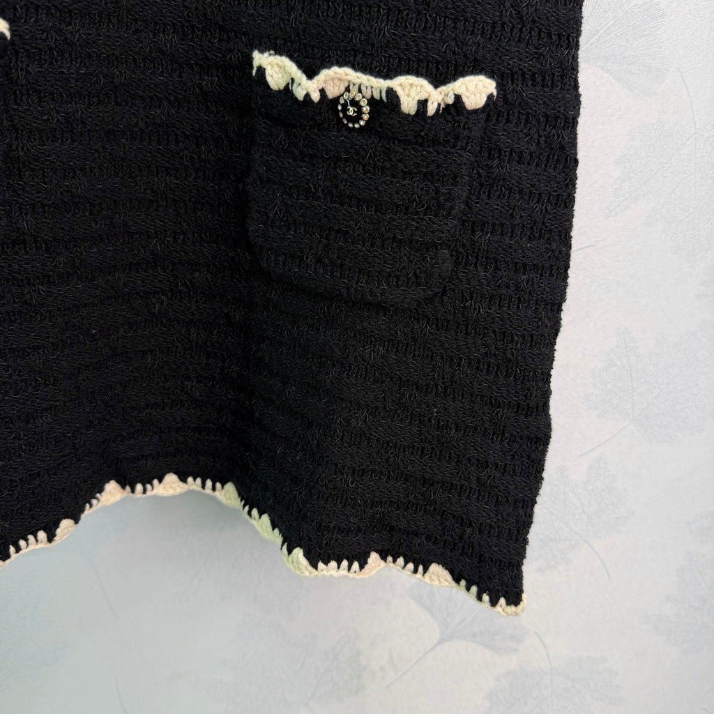 Color-blocked woven round neck knit vest dress