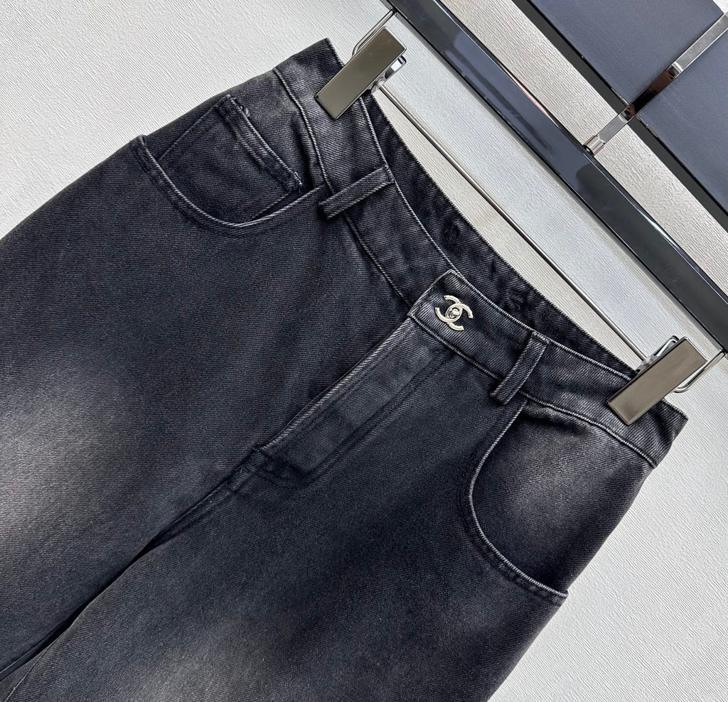 Embroidered Straight-Leg Denim Pants