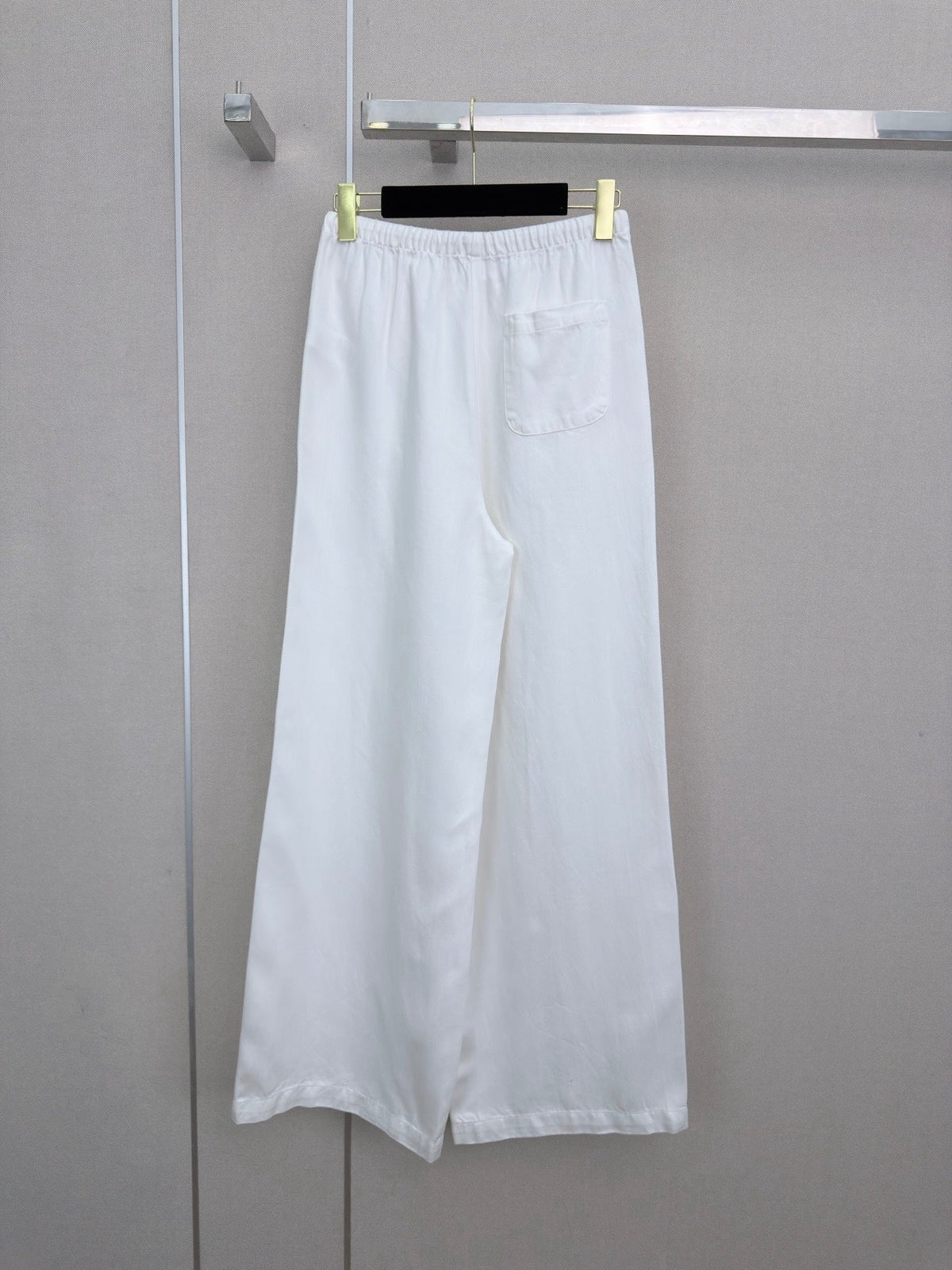 26SS New Arrival: Cutout Elastic-Waist Wide-Leg Denim Pants