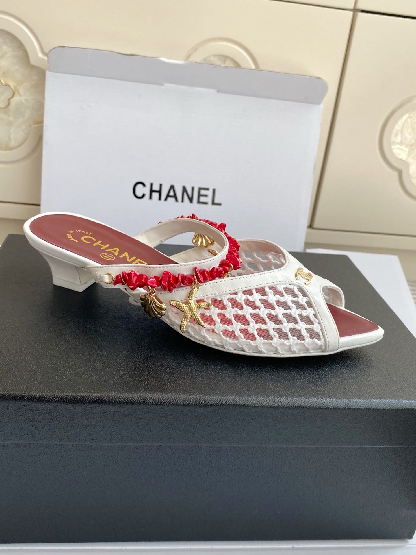 Pointed-toe peep-toe chunky-heeled sandals3.5cm
