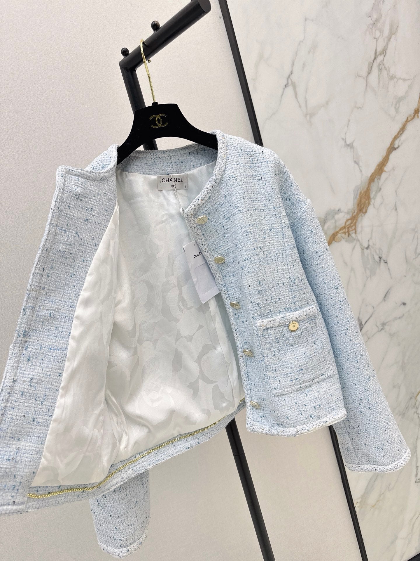 Elegant Woven Crew Neck Jacket
