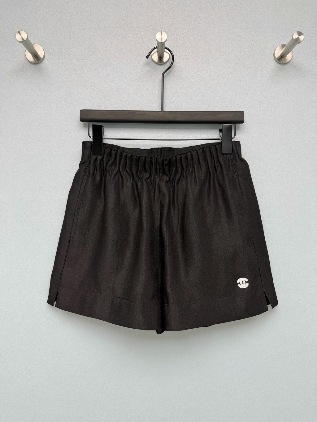 Satin Elastic Waist Embroidered Shorts