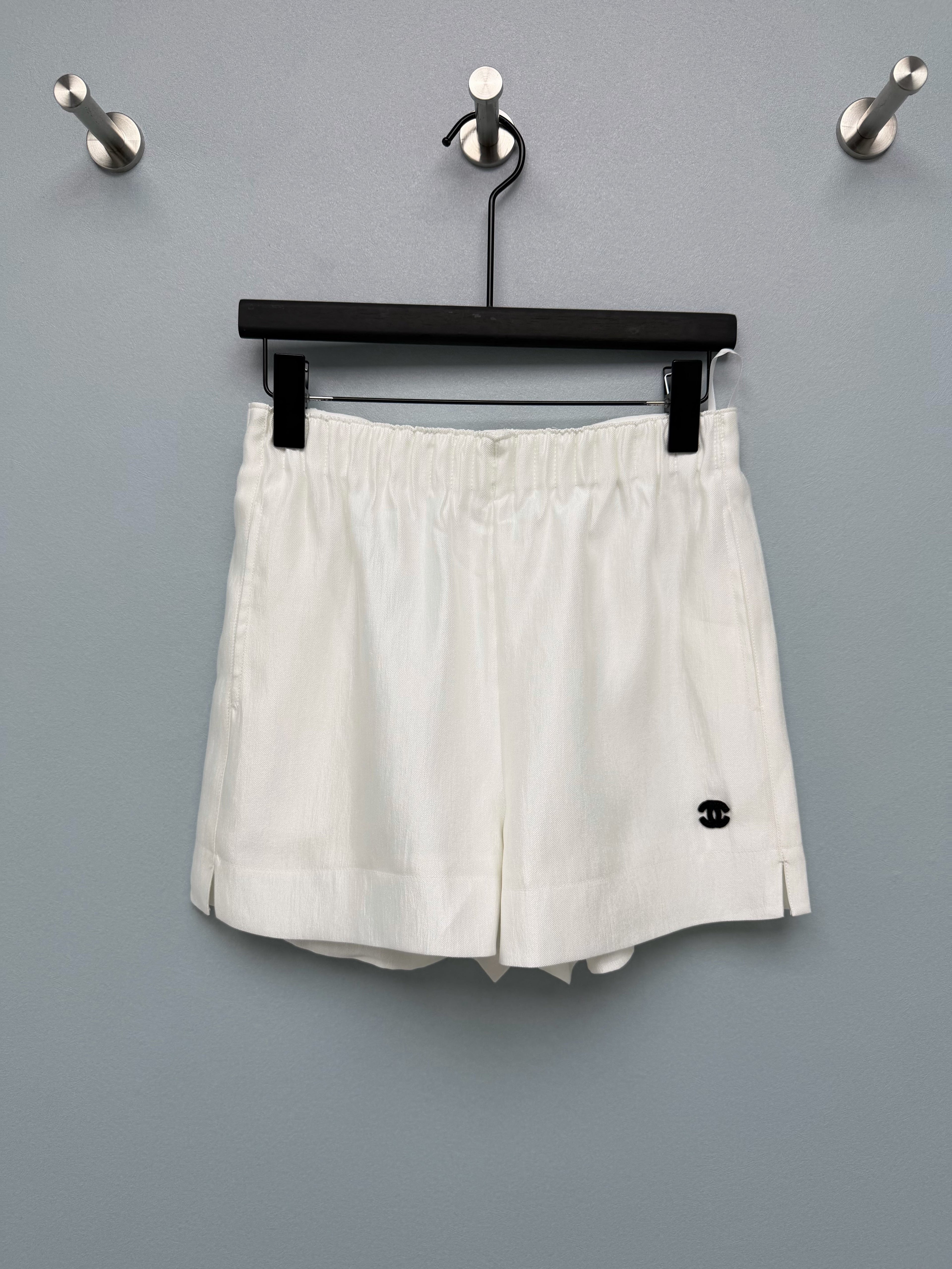 Satin Elastic Waist Embroidered Shorts