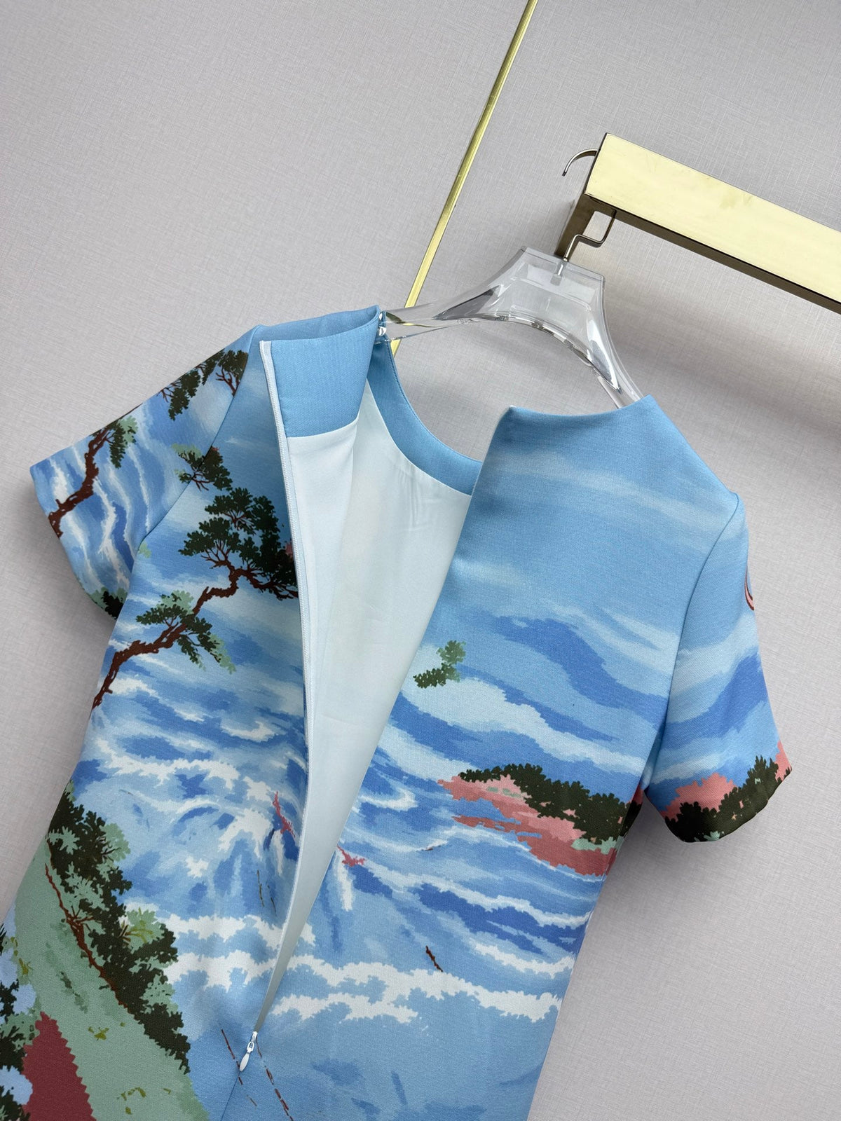 Chanel/Round-neck dress