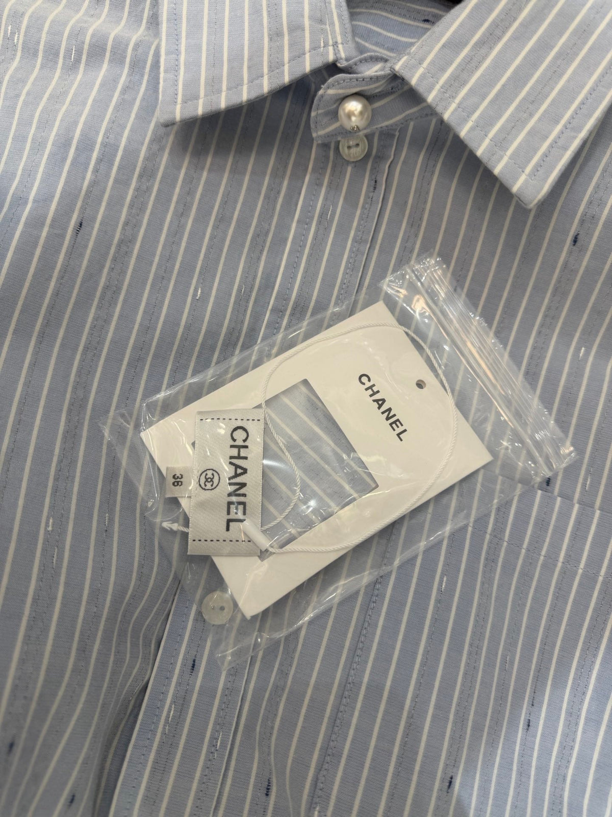 Chanel/Long vertical-striped shirt