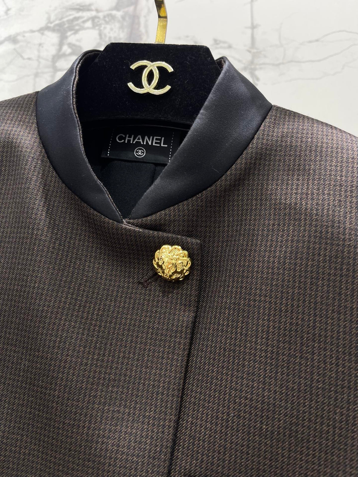 Chanel/Beige Half-Zip Knit Top