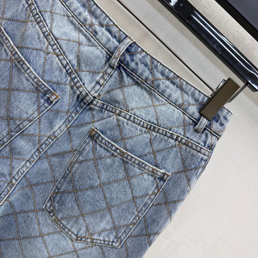 Chanel/Quilted Denim Trousers with Chain Detail