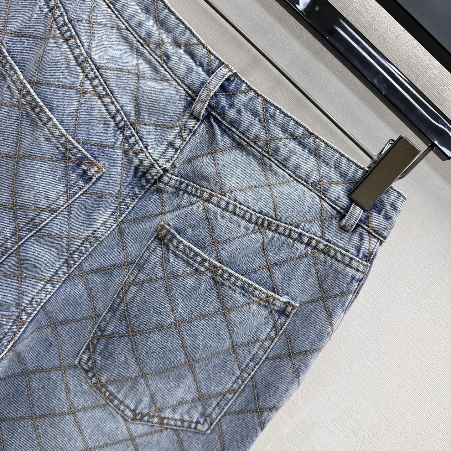 Chanel/Quilted Denim Trousers with Chain Detail