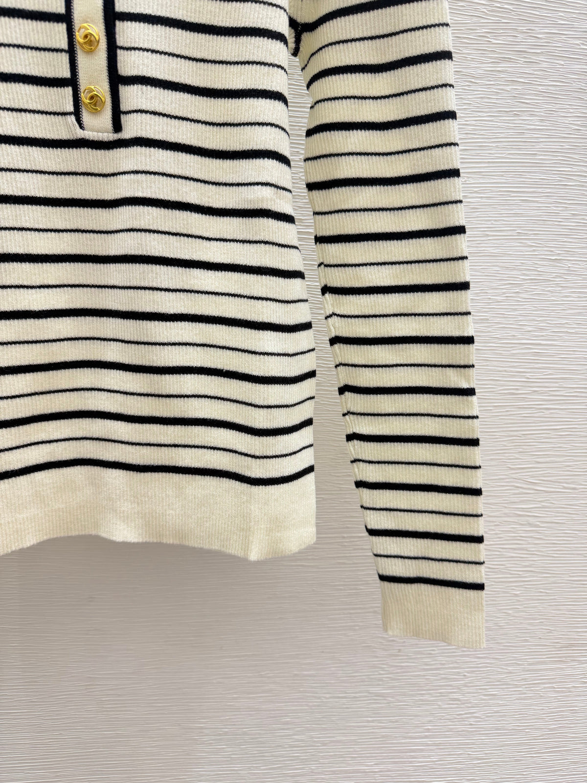 Chanel/Long-sleeve color-block striped knit top