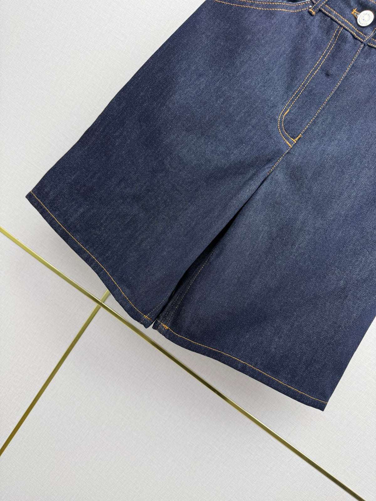 Chanel/Embroidered Straight-Leg Denim Trousers