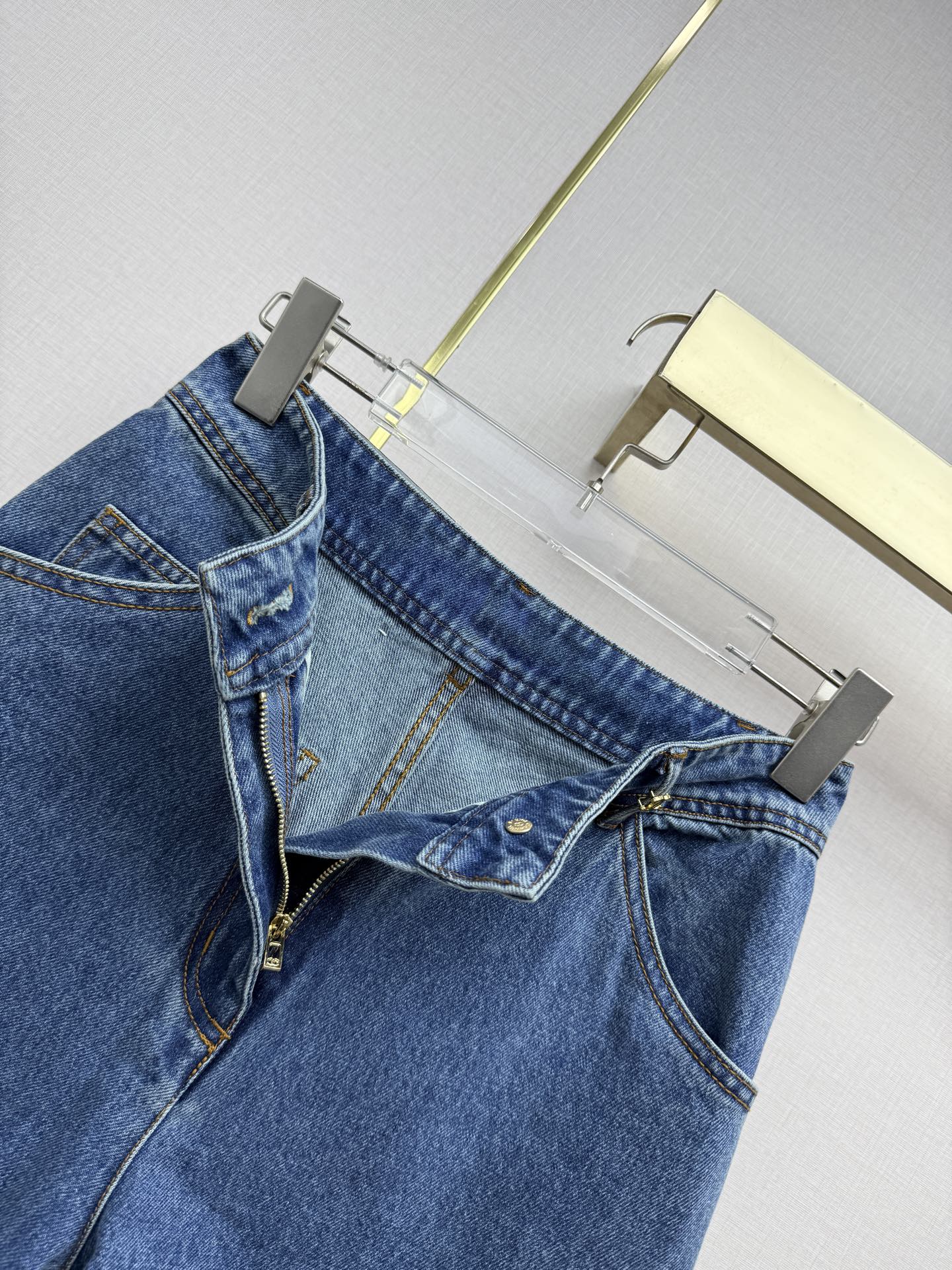 Chanel/Embroidered Straight-Leg Denim Trousers