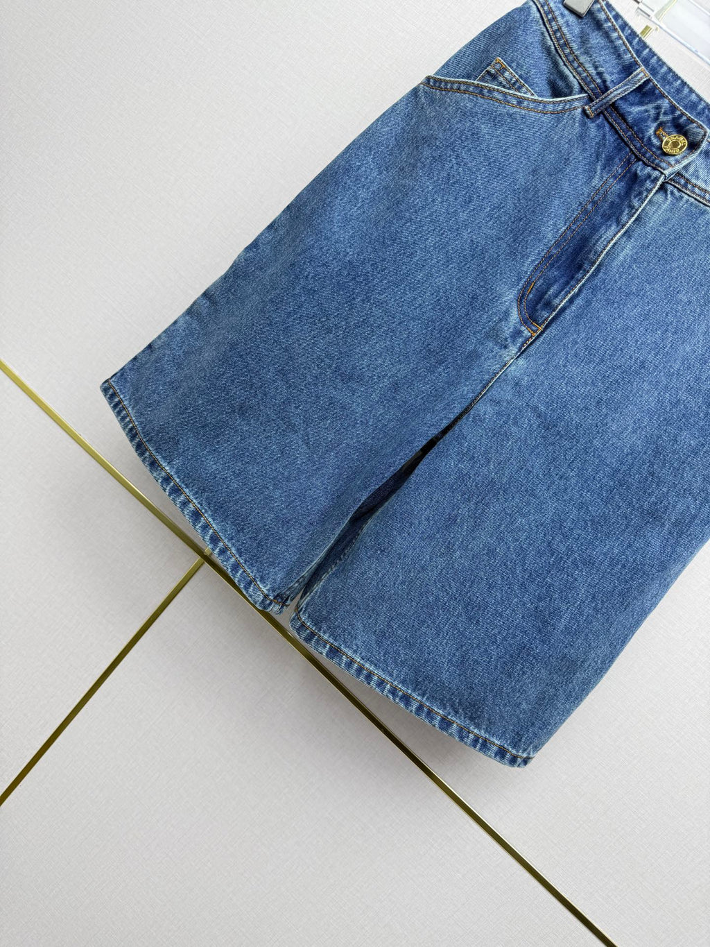 Chanel/Embroidered Straight-Leg Denim Trousers