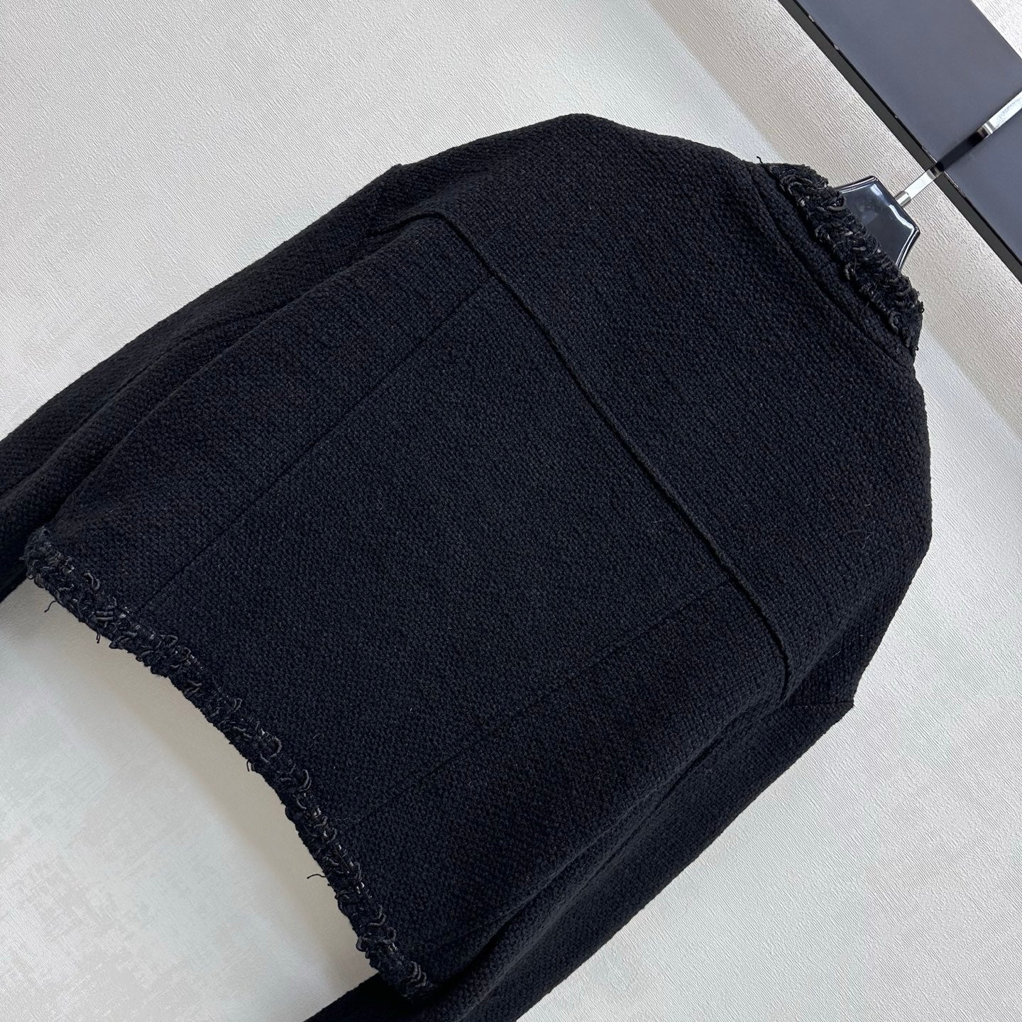 Chanel/Bound-Edge Crew-Neck Tweed Jacket