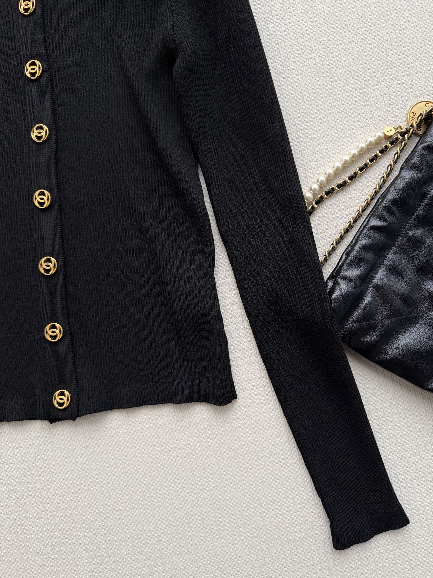 Chanel/Vertical-Ribbed Knit Cardigan