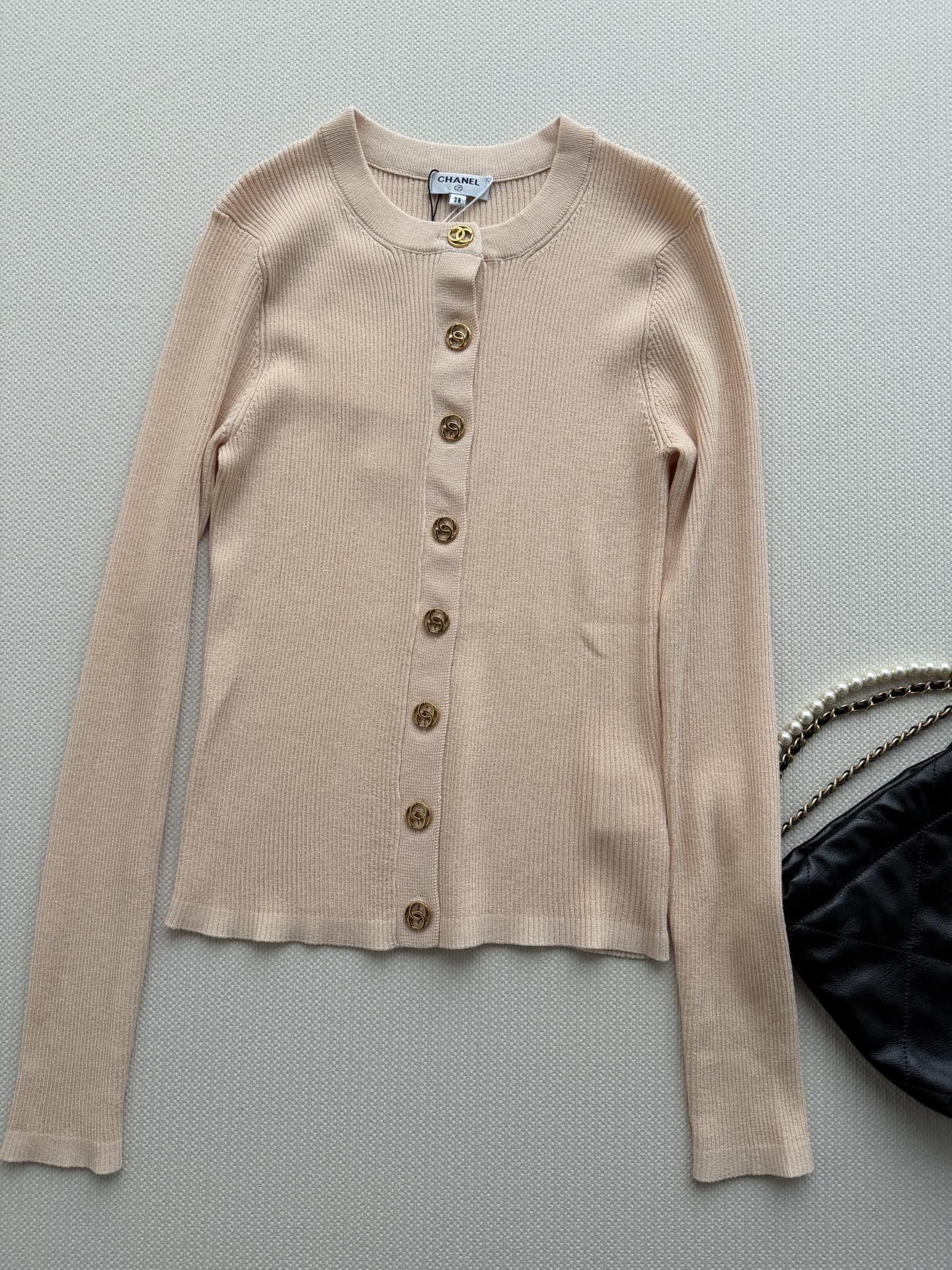 Chanel/Vertical-Ribbed Knit Cardigan