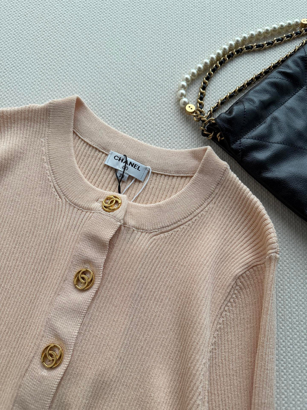 Chanel/Vertical-Ribbed Knit Cardigan
