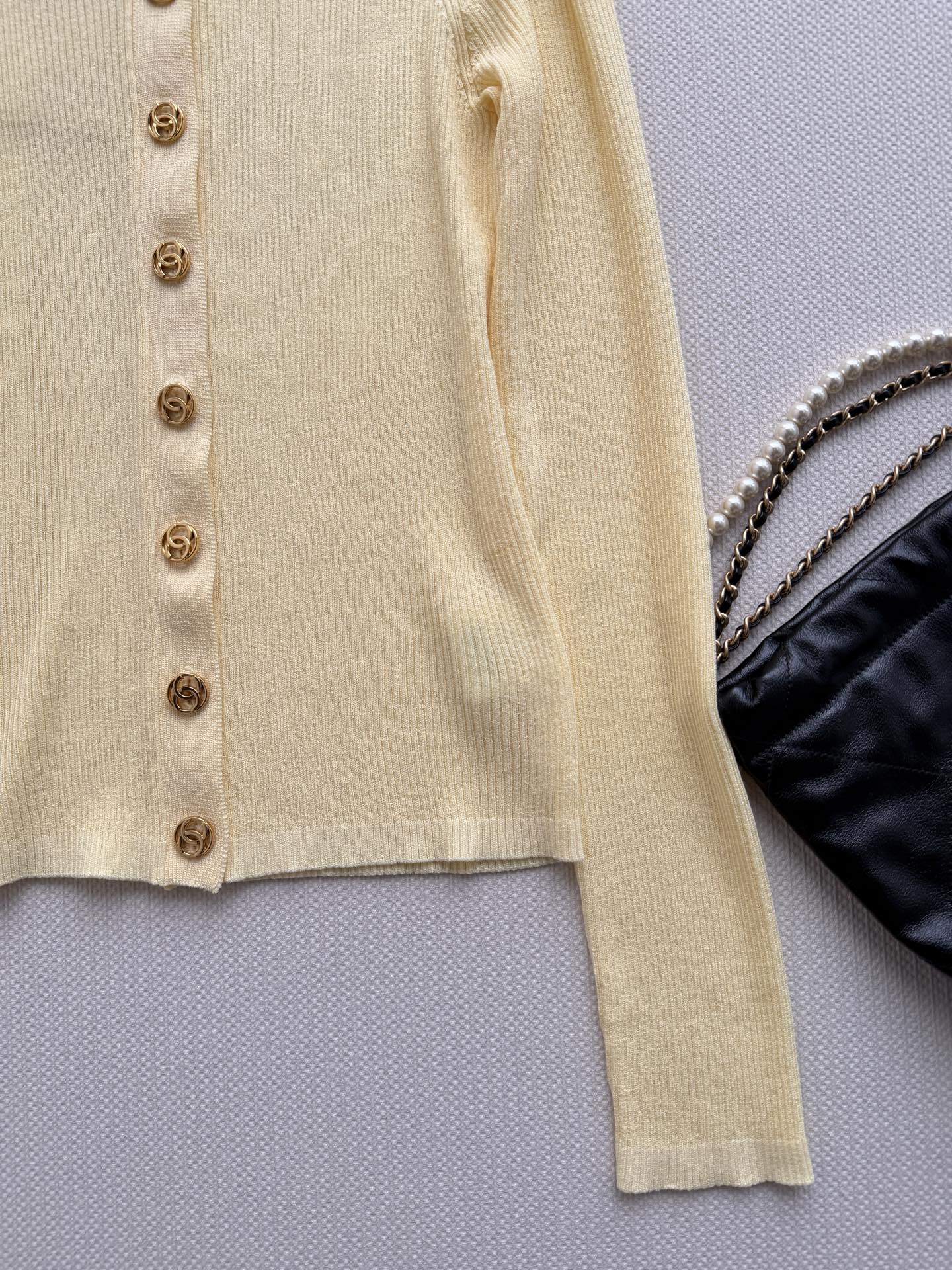 Chanel/Vertical-Ribbed Knit Cardigan