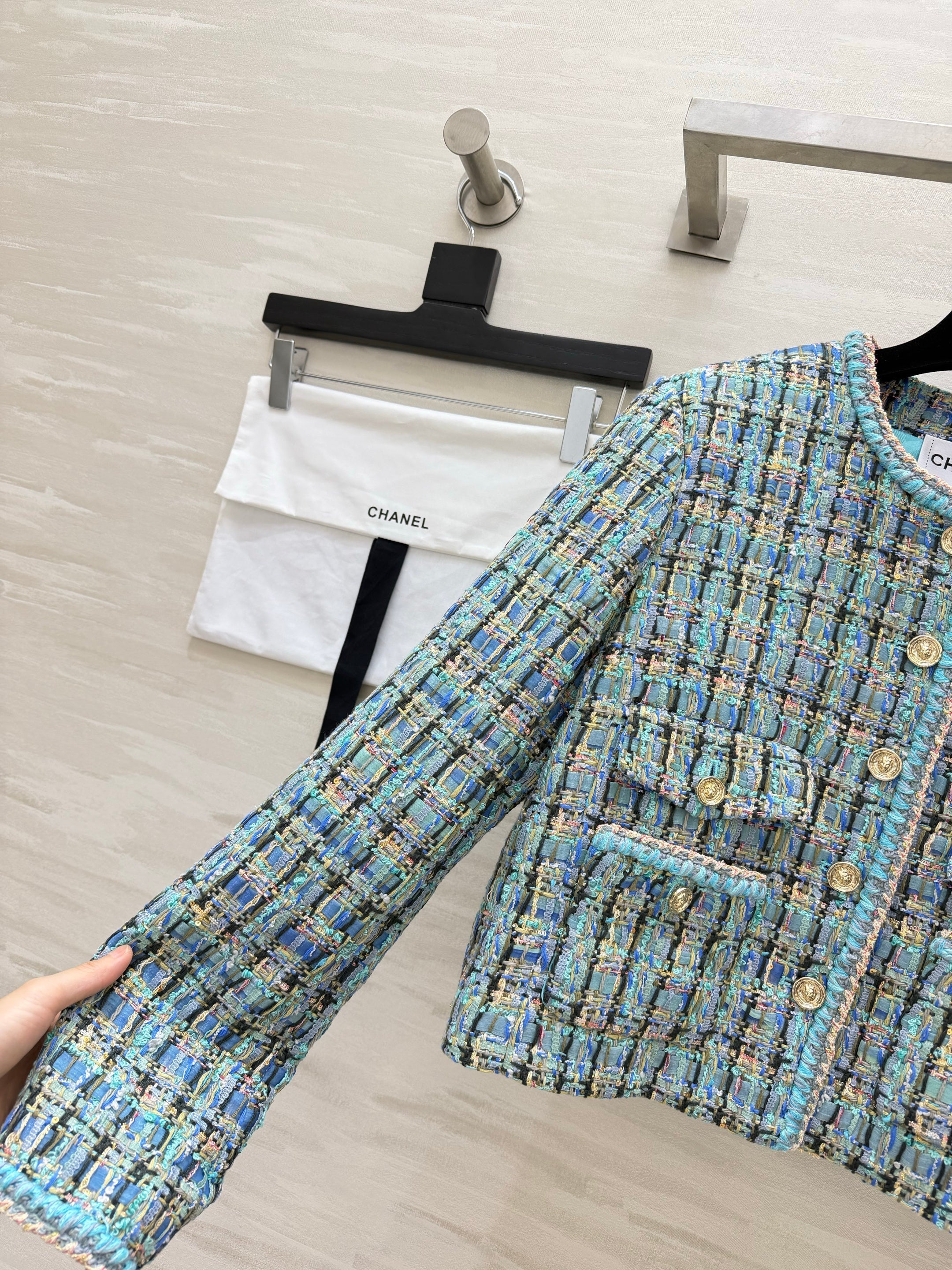 Blue-toned Mixed-color Tweed Jacket