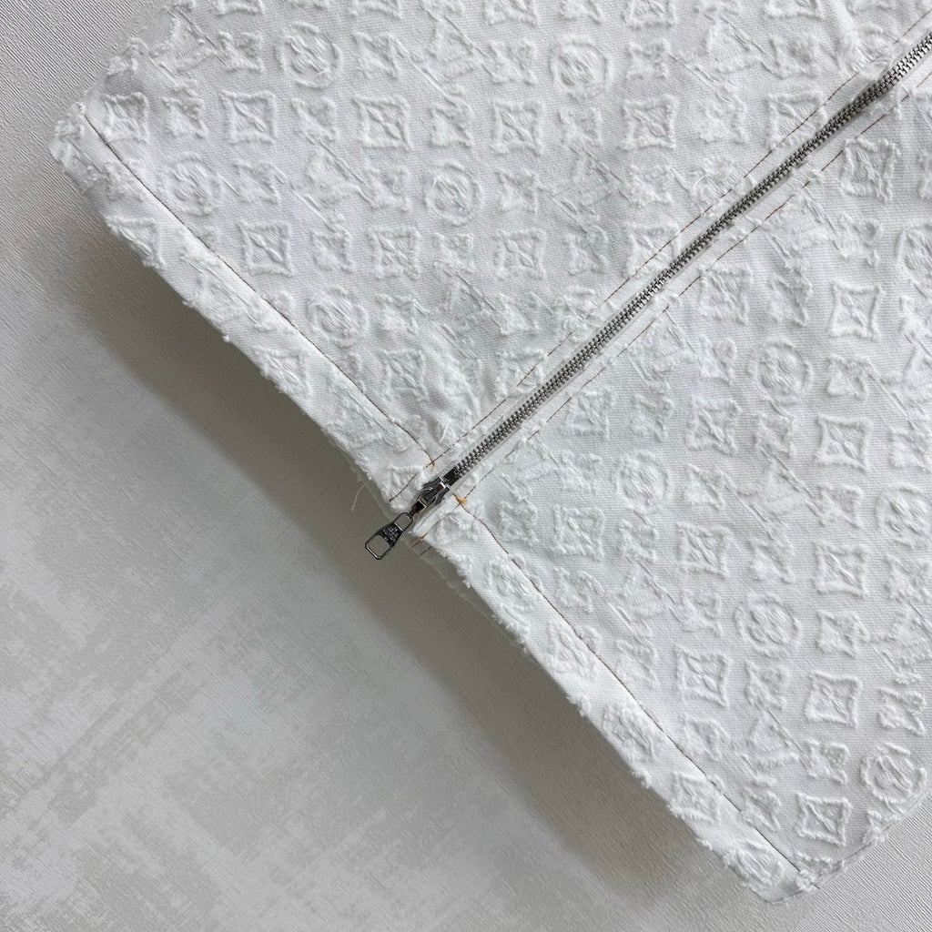 Louis Vuitton / 26 New Denim Skirt