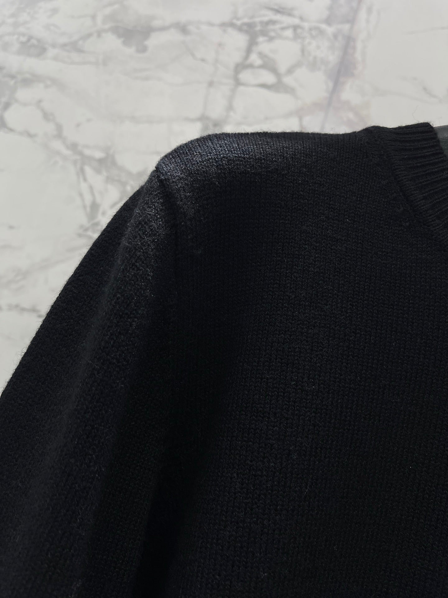 Vivienne Westwood / 26 Early Autumn Latest Knit Top