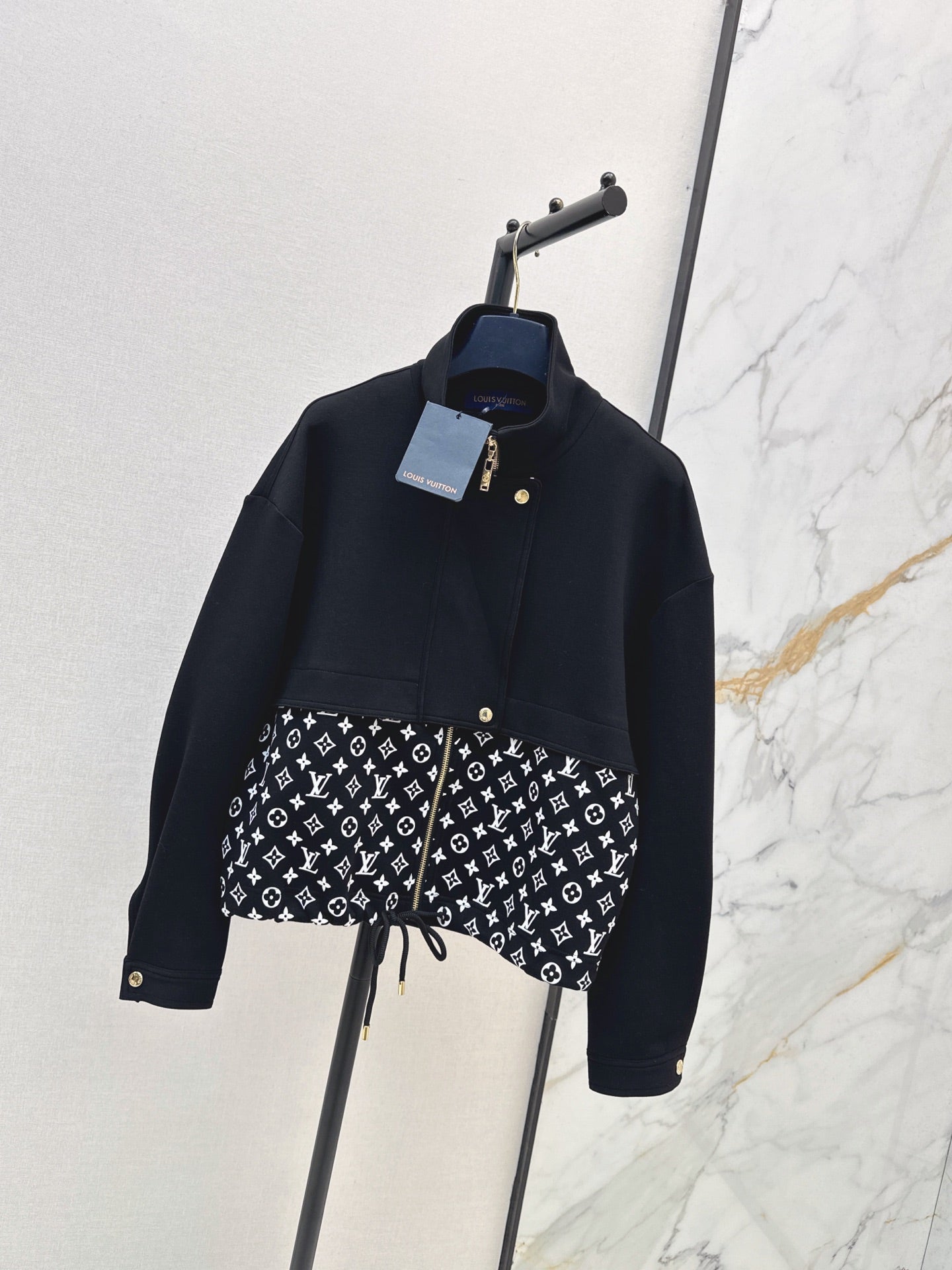 Louis Vuitton / 26 Early Autumn New Jacket