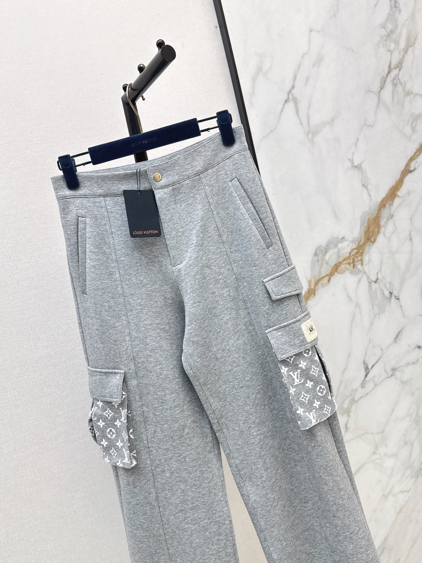 Louis Vuitton / 26 Early Autumn New Long Pants