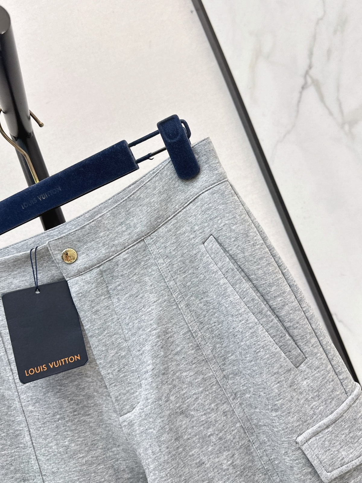 Louis Vuitton / 26 Early Autumn New Long Pants