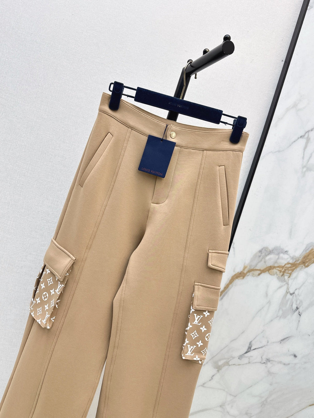 Louis Vuitton / 26 Early Autumn New Long Pants