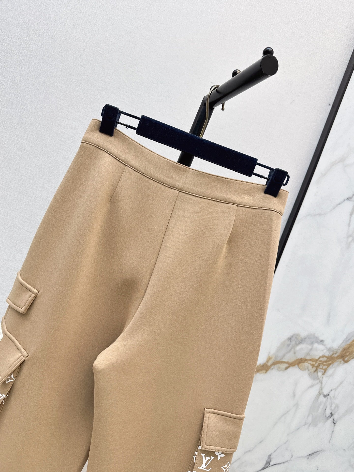 Louis Vuitton / 26 Early Autumn New Long Pants