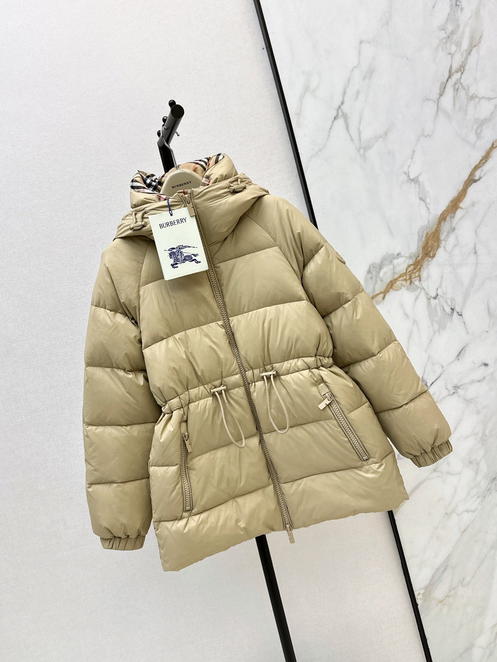 Burberry/26 Fall/Winter Latest Hooded Down Jacket