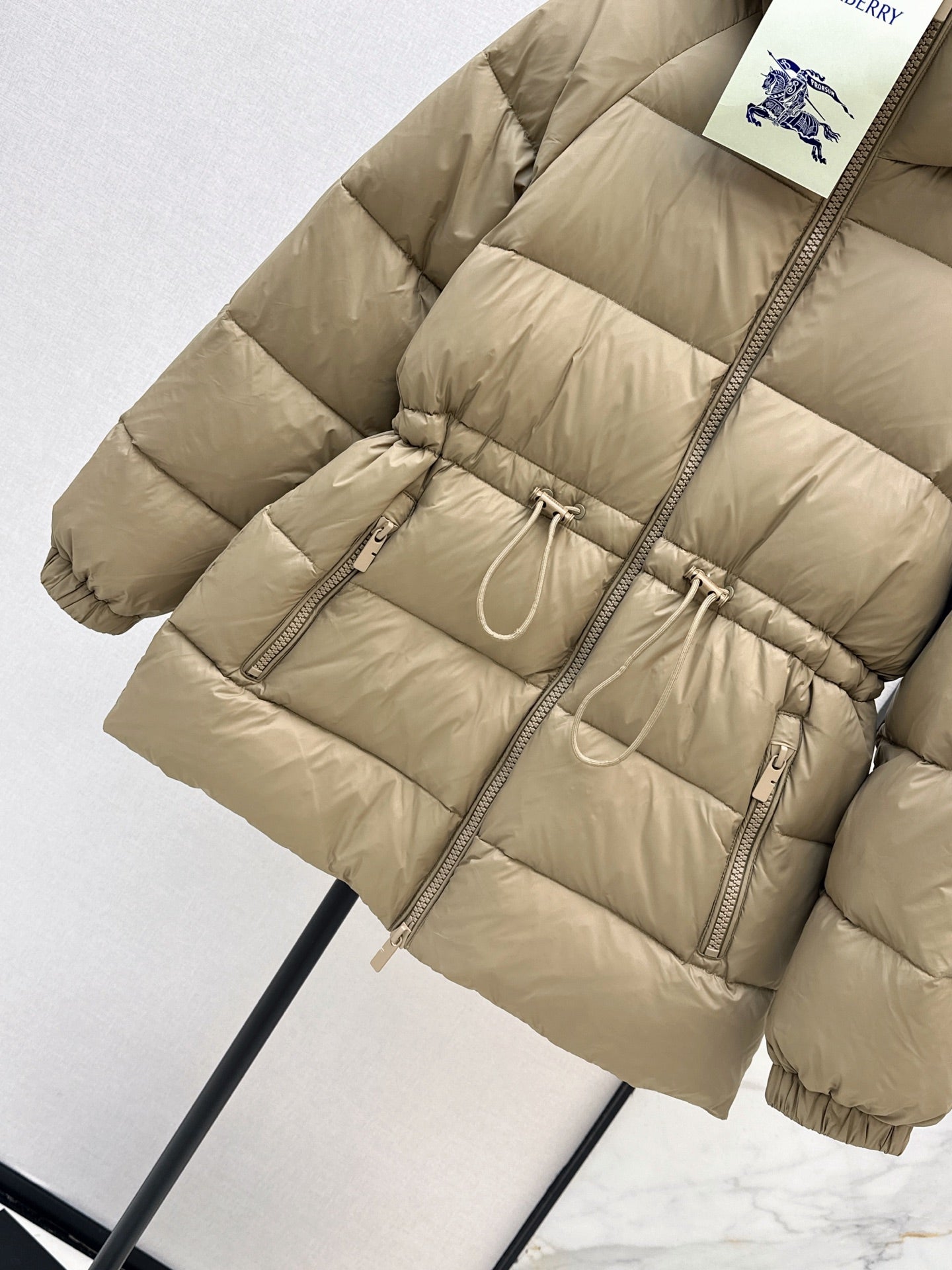 Burberry/26 Fall/Winter Latest Hooded Down Jacket