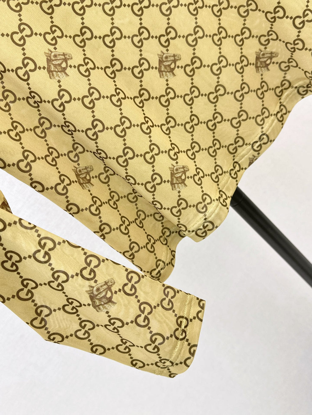 Gucci/26 Early Autumn Latest Base Shirt