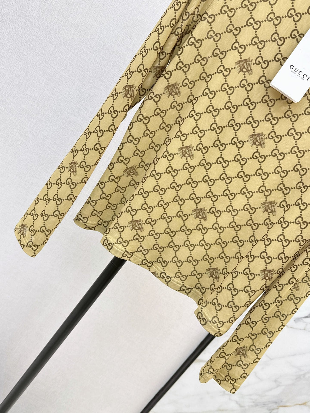 Gucci/26 Early Autumn Latest Base Shirt