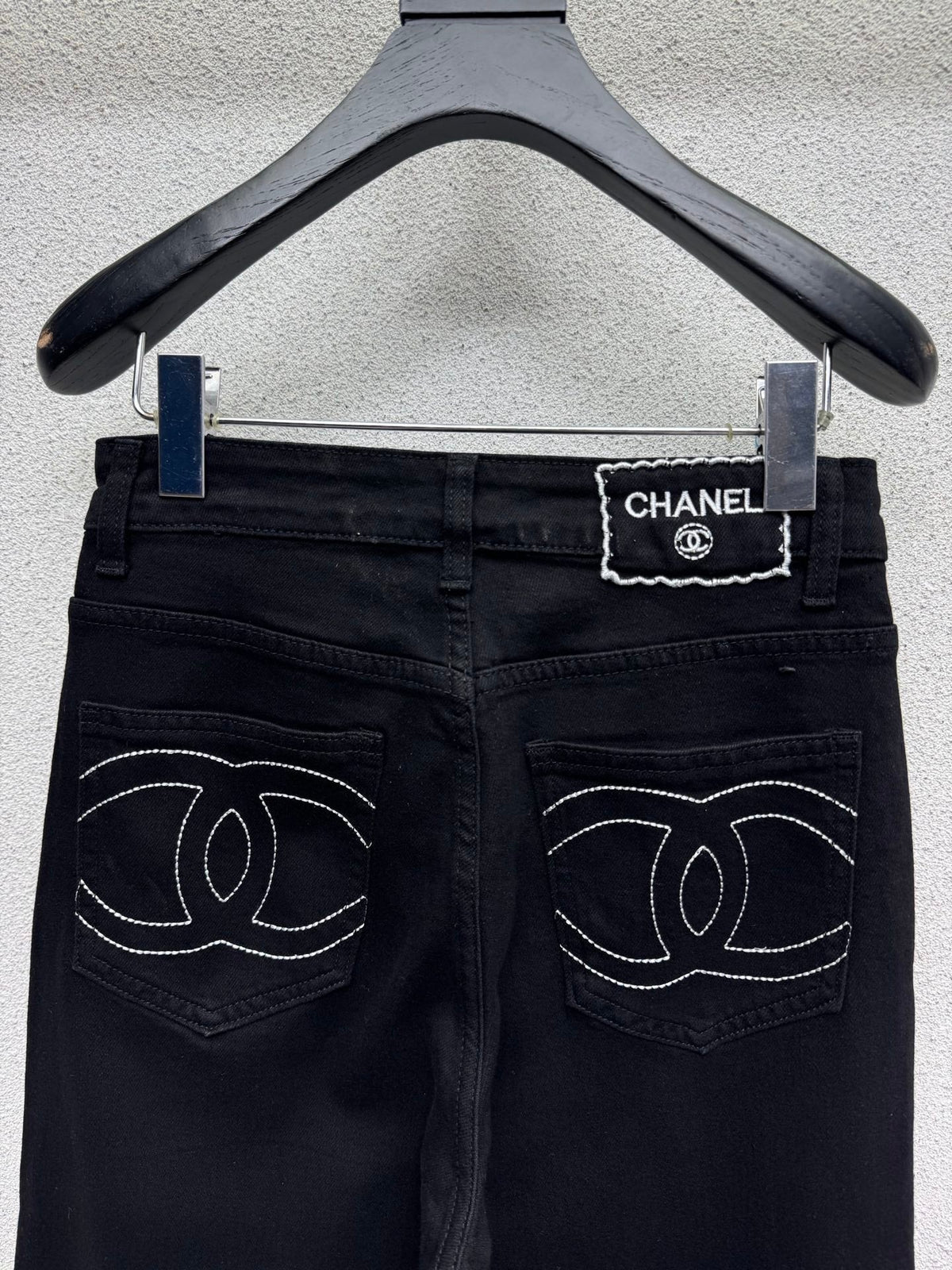 Straight-leg wide-fit jeans