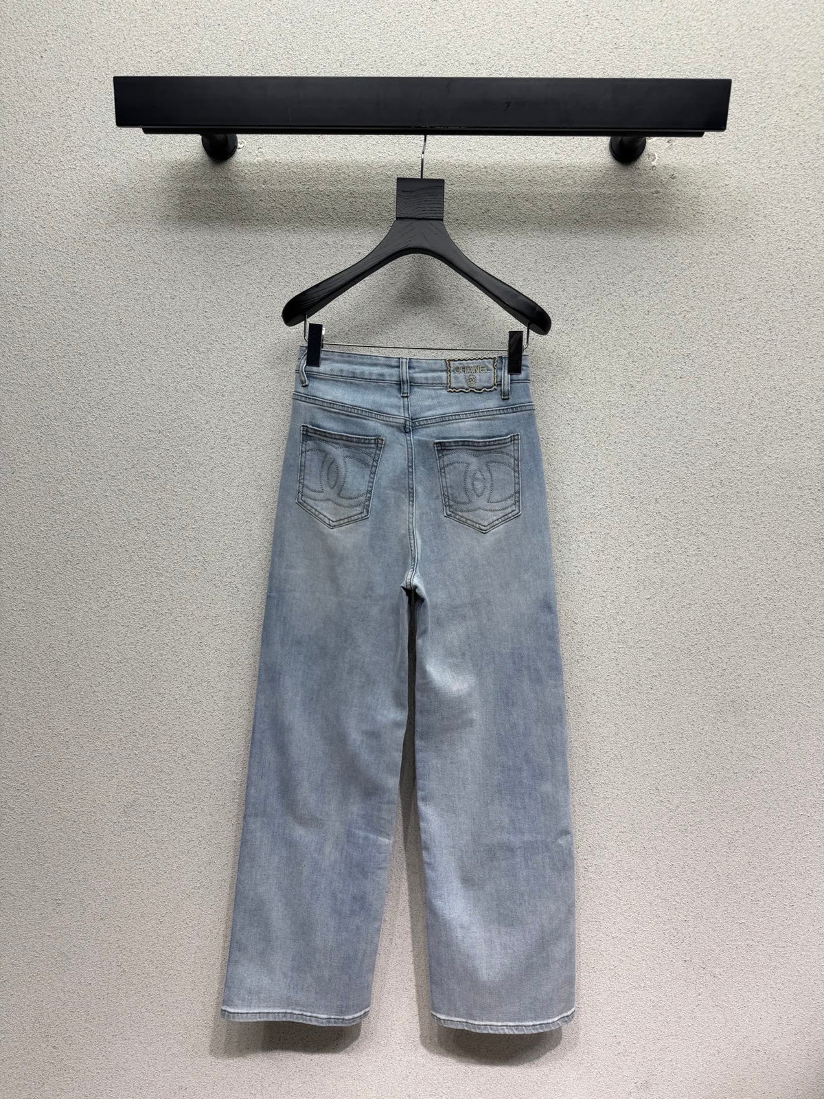 Straight-leg wide-fit jeans
