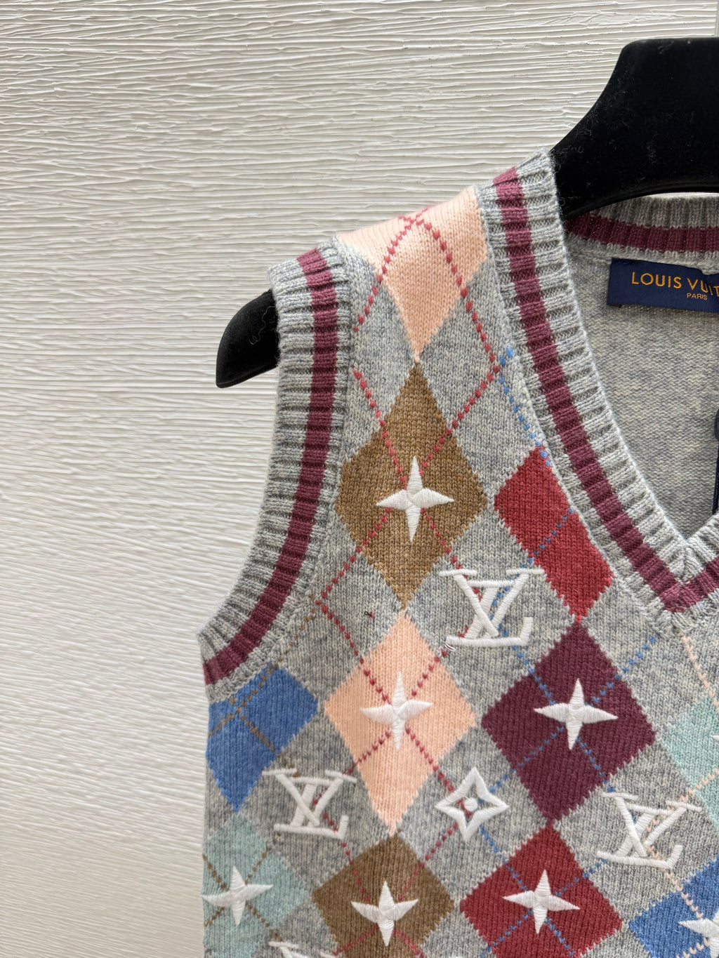 Louis Vuitton / 26 New Double C Stripe Hooded Knit Vest