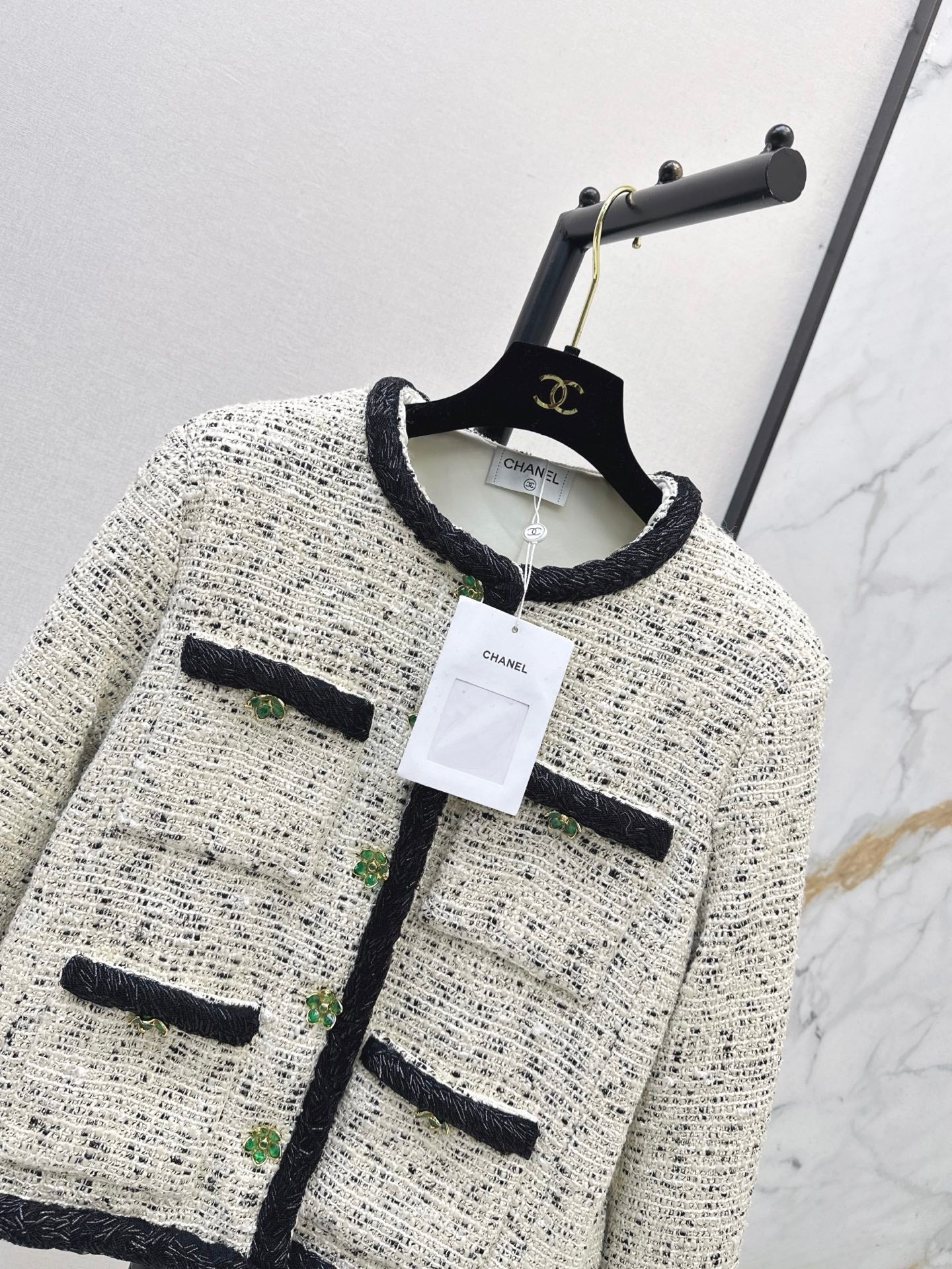 Chanel / 26 Fall/Winter Latest Stunning Woven Fabric Set
