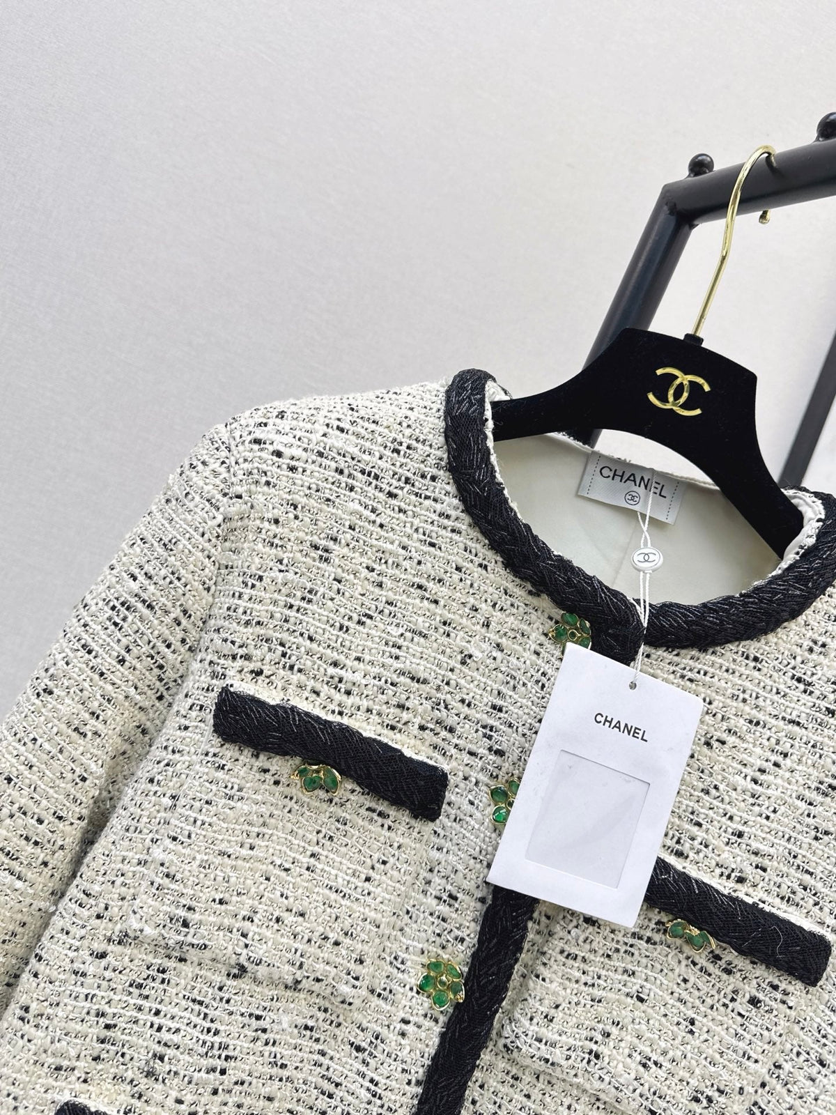 Chanel / 26 Fall/Winter Latest Stunning Woven Fabric Set