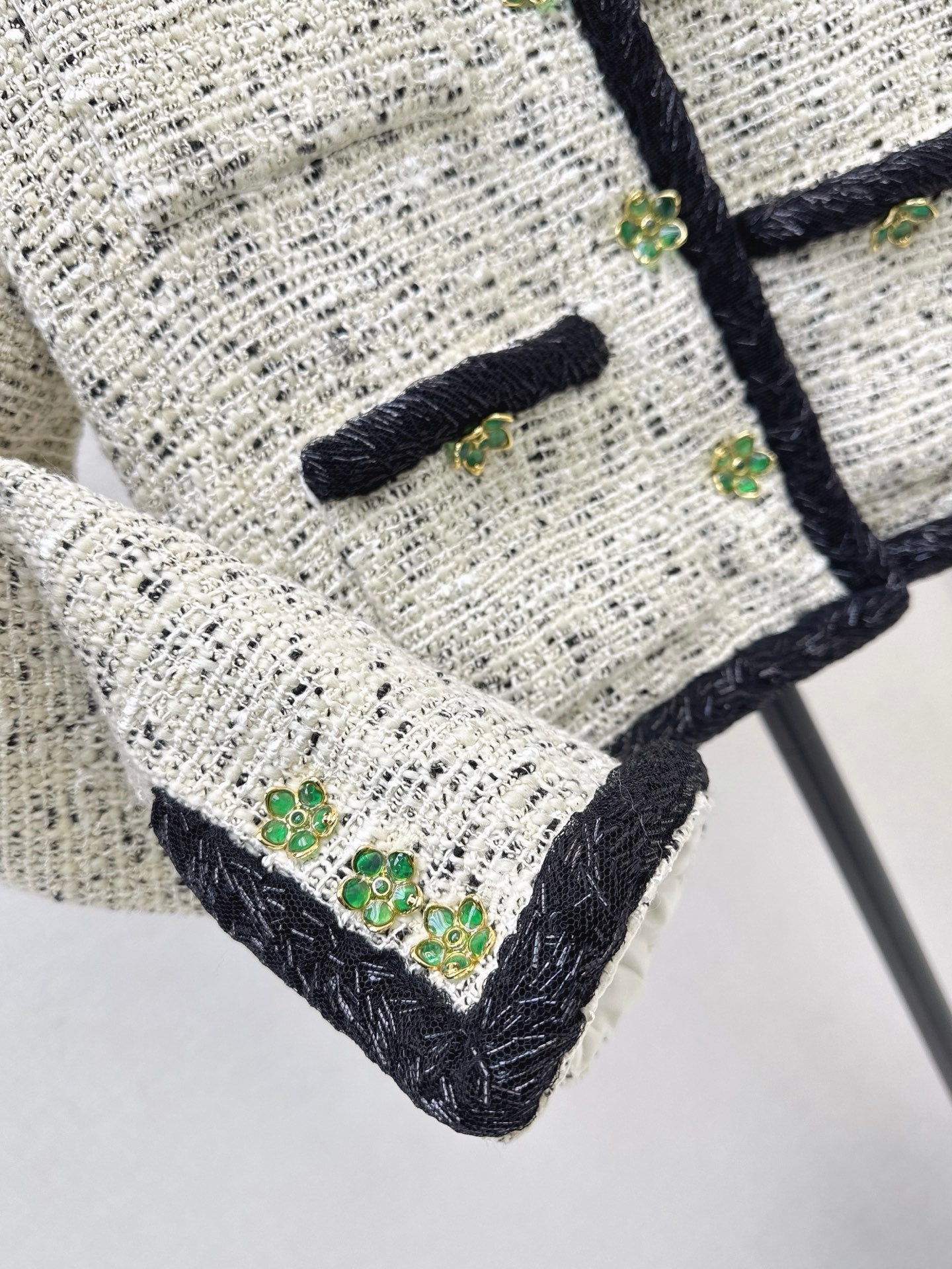 Chanel / 26 Fall/Winter Latest Stunning Woven Fabric Set