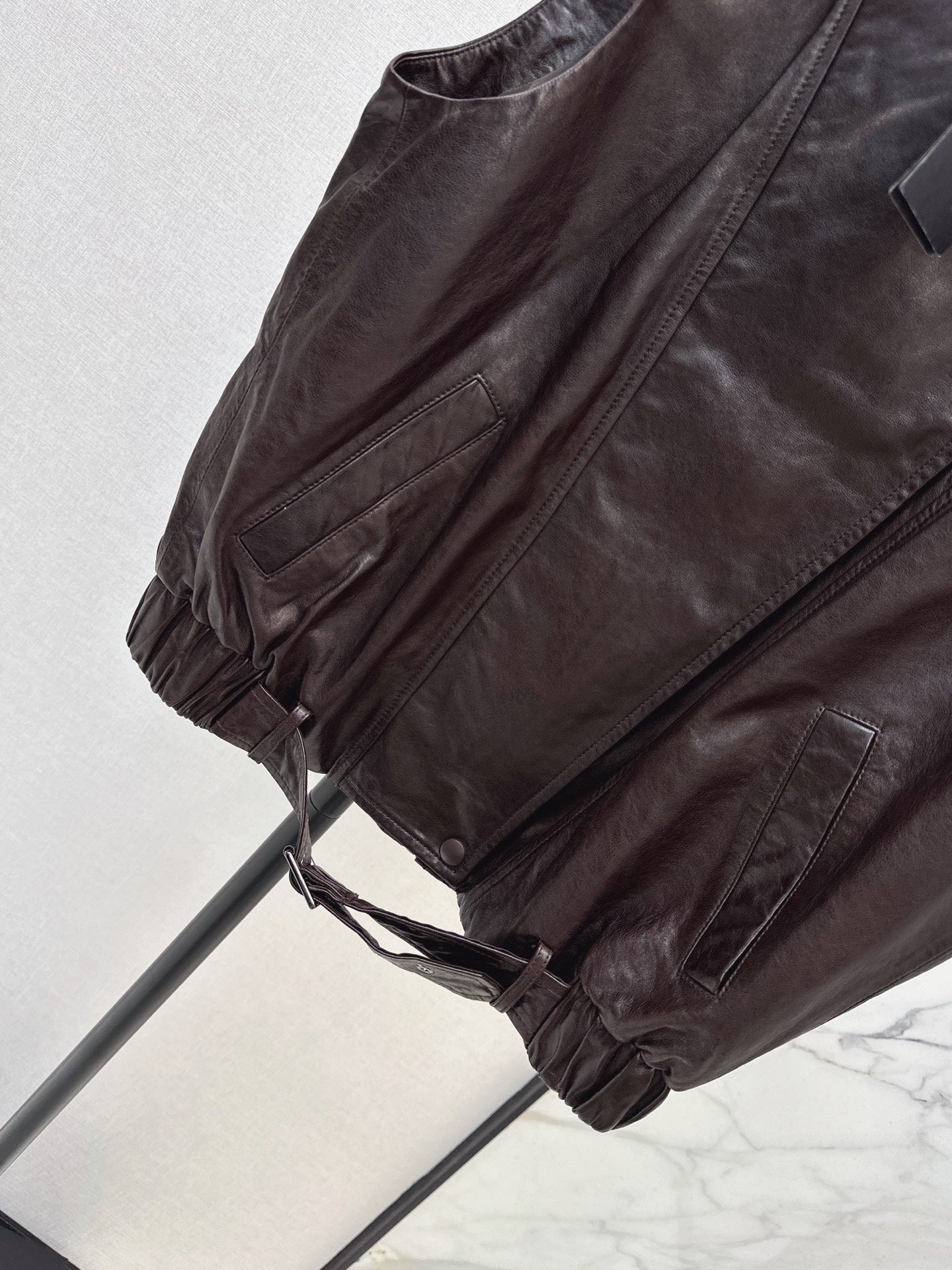 Yves Saint Laurent/26 Early Spring Latest Leather Vest