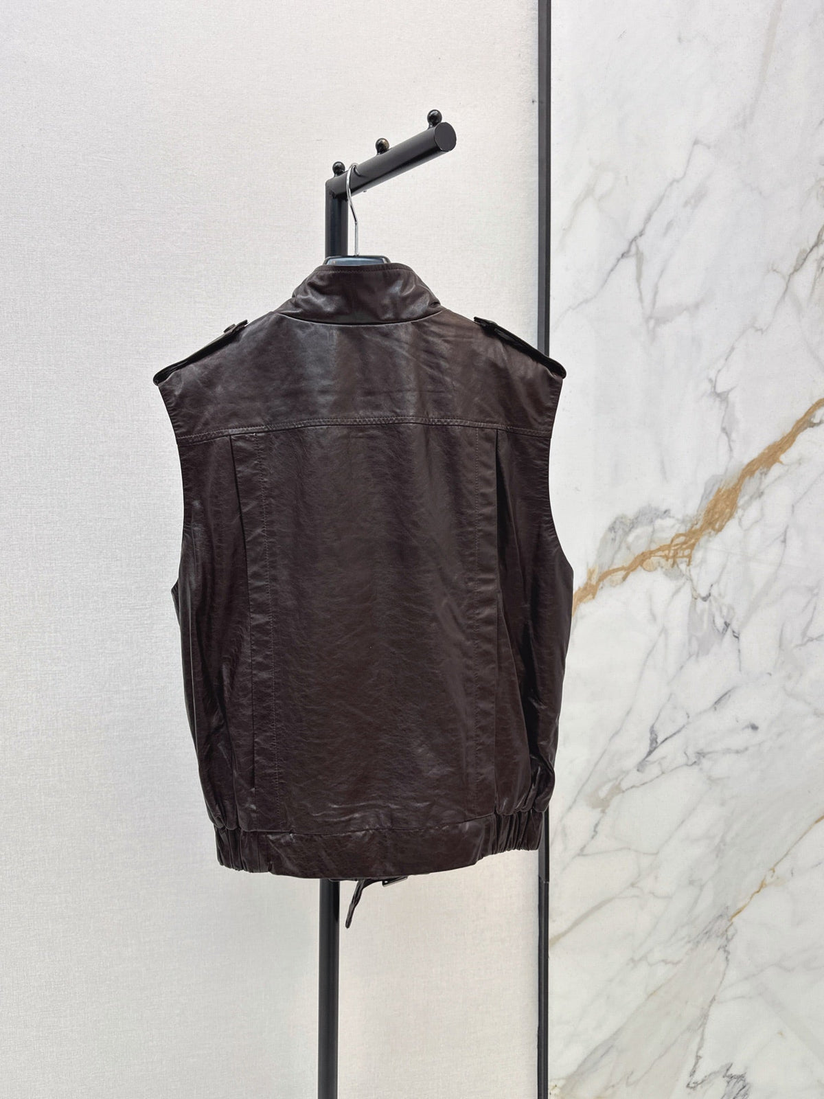 Yves Saint Laurent/26 Early Spring Latest Leather Vest