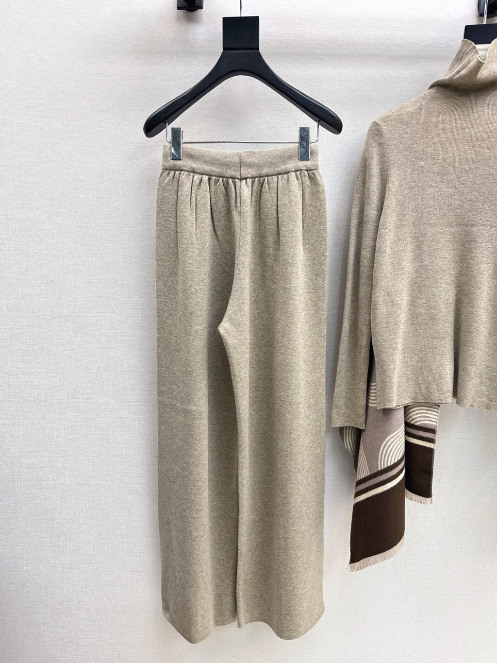 Hermès / 26 Early Autumn New Knit Set