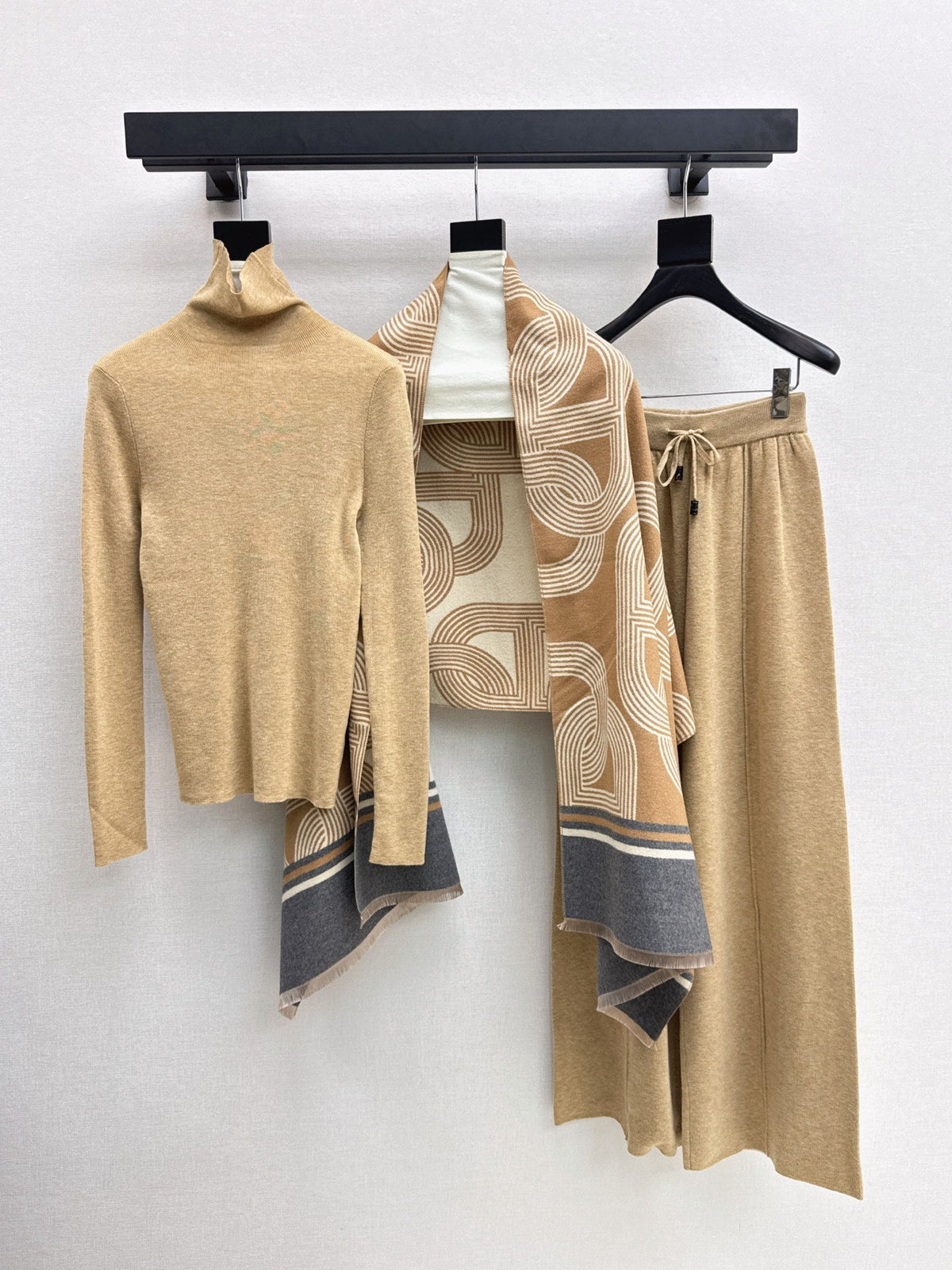 Hermès / 26 Early Autumn New Knit Set